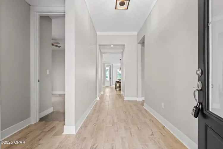 Sweetbay 3-Bedroom Home with Carriage House