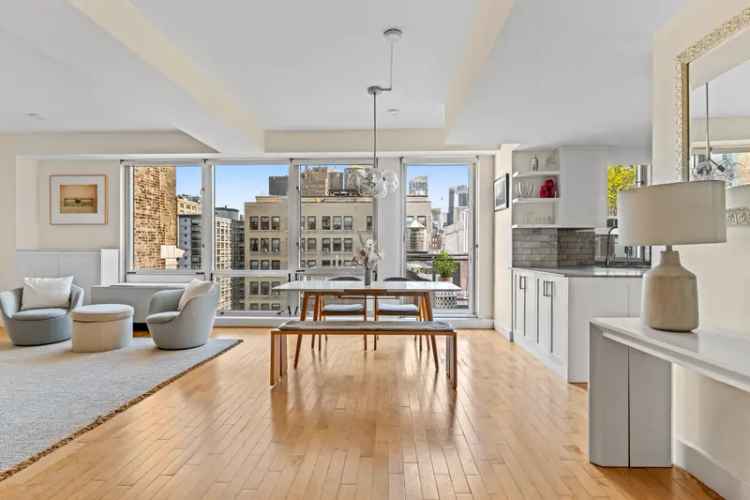 Chelsea Penthouse 2BR 2BA Private Elevator Balcony Roof Deck