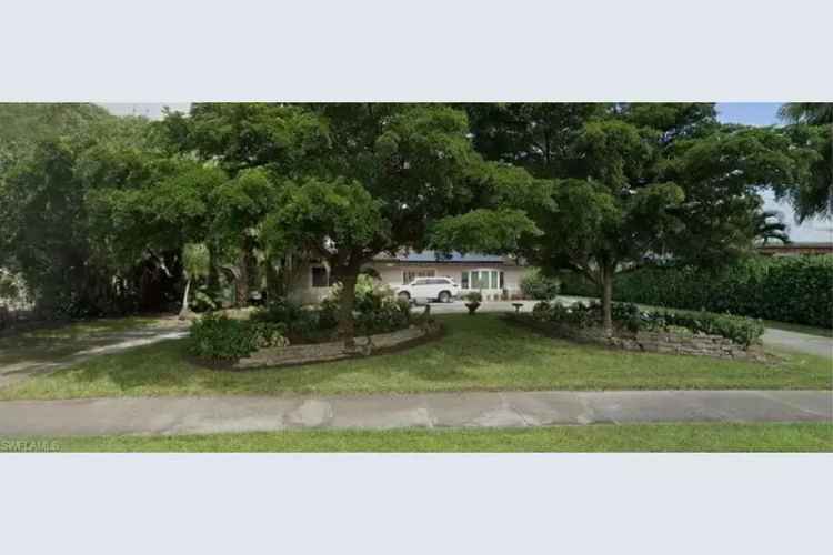 House For Sale , 2000, Crayton Road, Naples, Florida