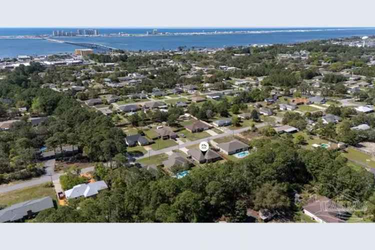 House For Sale , 8654, El Paseo Street, Navarre, Florida
