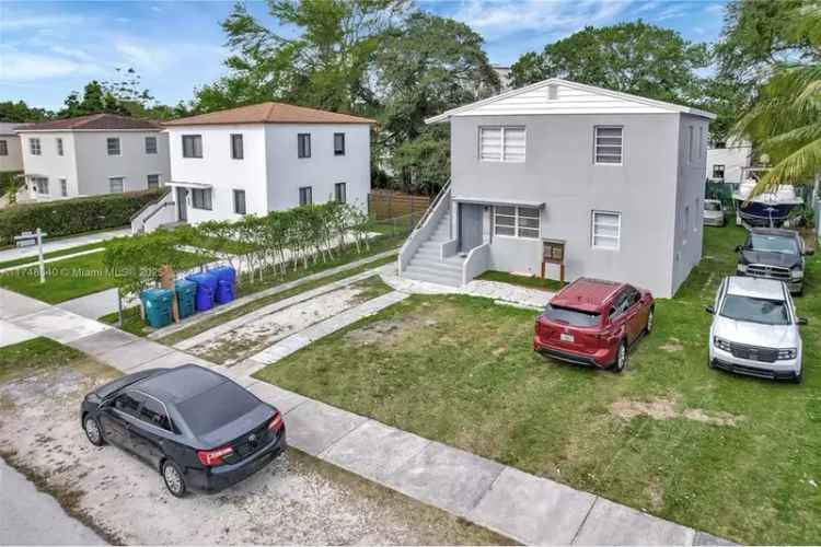 Duplex for Sale Near Gables Plaza and Miracle Mile