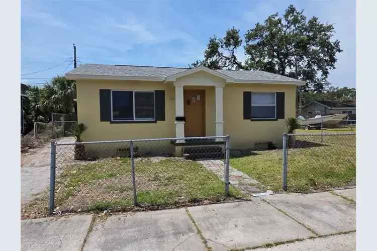 Updated 3-Bedroom Home Move-in Ready 3500 Appliance Credit