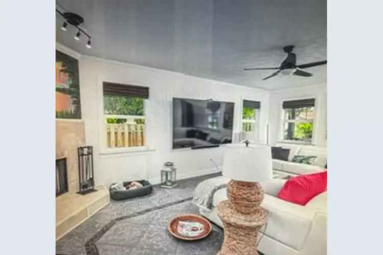 House For Sale , 221, Northeast Sagamore Terrace, Port Saint Lucie, Florida