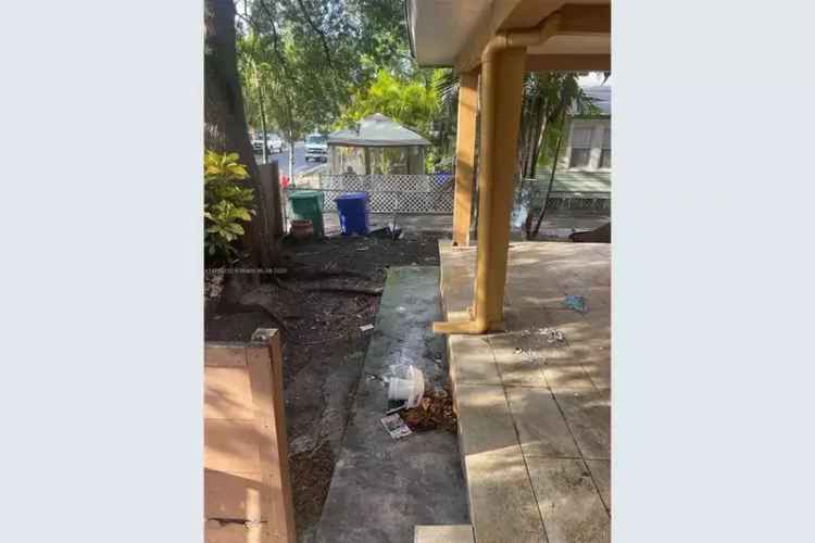 House For Sale , 429, Southwest 14th Avenue, Miami, Florida