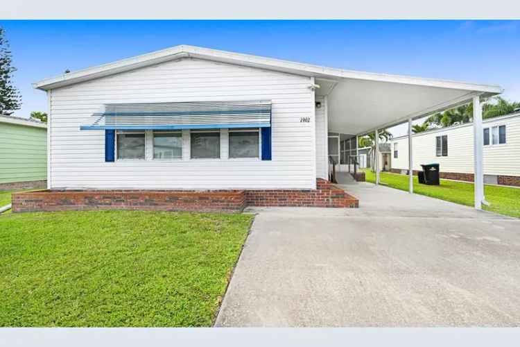 Mobile home For Sale , 1967, Big Cypress Street Northeast, Palm Bay, Florida
