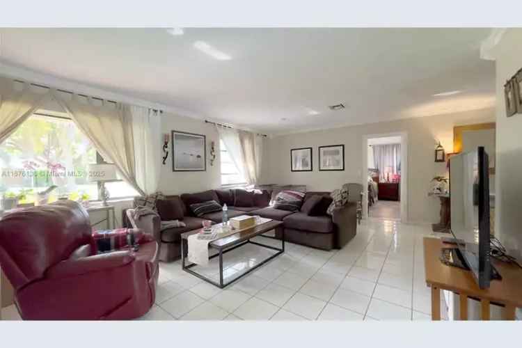 House For Sale , 14465, Southwest 96th Avenue, Kendall, Florida
