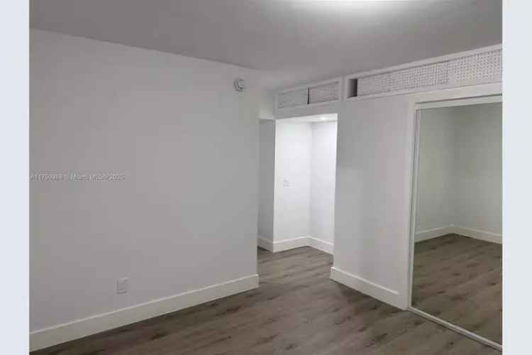 House For Sale , 926, Michigan Avenue, Miami Beach, Florida
