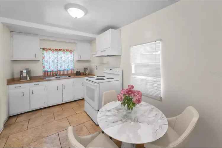 House For Sale , 2001, 29th Avenue North, Saint Petersburg, Florida