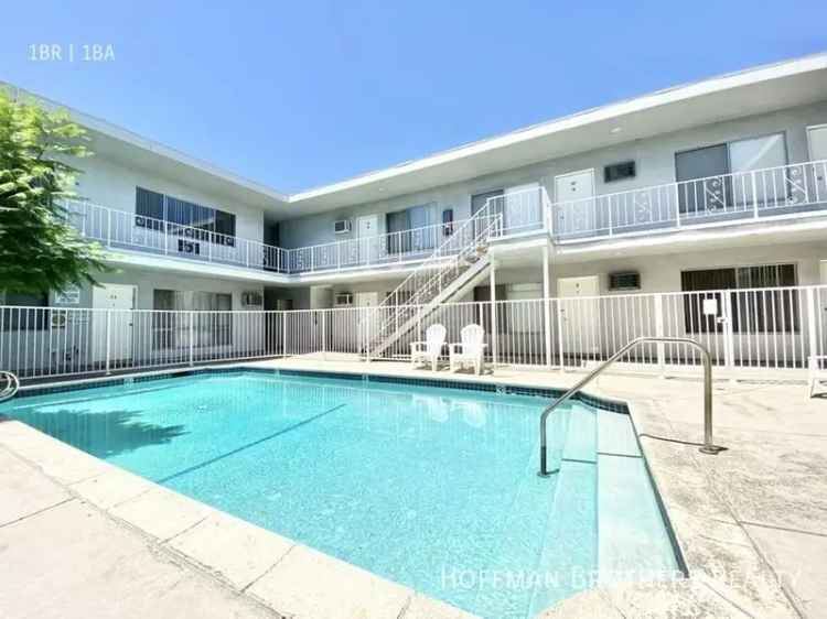 12309 Burbank Blvd