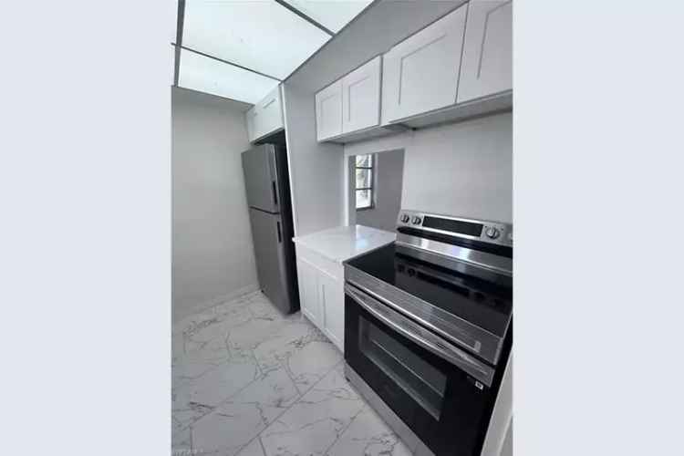 House For Sale , 2213, Gardenia Way, Florida