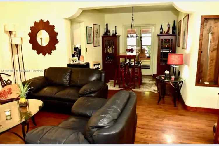 House For Sale , 711, Northeast 61st Street, Miami, Florida