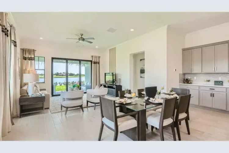 House For Sale , 424, Southeast Fascino Circle, Port Saint Lucie, Florida