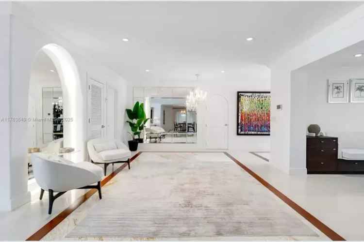 House For Sale , 1651, Cleveland Road, Miami Beach, Florida