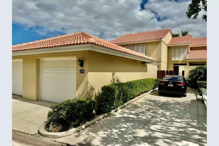 House For Sale , 129, Old Meadow Way, Palm Beach Gardens, Florida