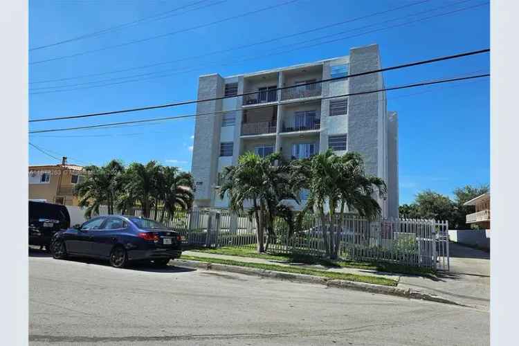 House For Sale , 229, Southwest 17th Court, Miami, Florida