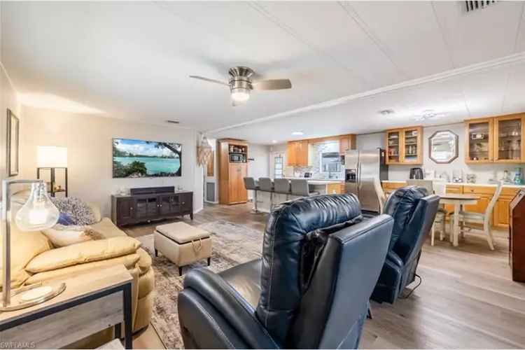 Mobile home For Sale , North Fort Myers, Florida