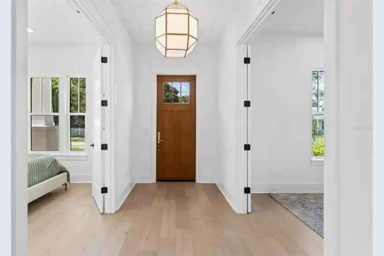 Luxury American Craftsman Home 4 Beds 3 Baths New Construction