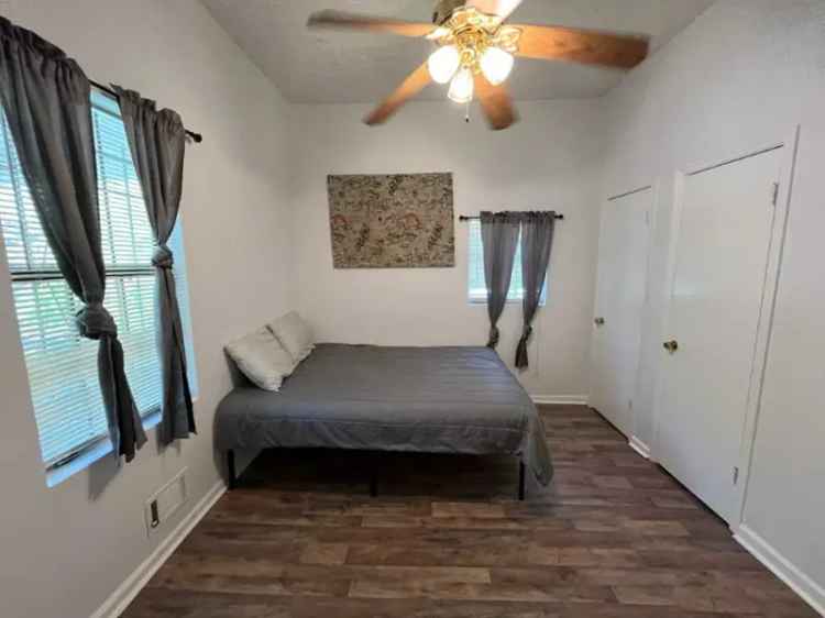 5 Bed 5 Bath Student Home near CAU Spelman Morehouse