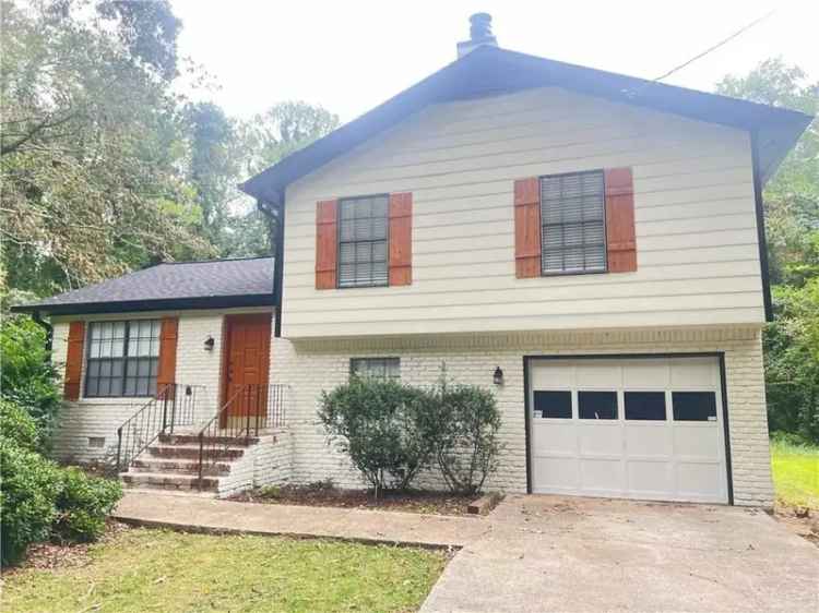 Charming 3-Bed 2-Bath Home in Atlanta's Laurens Valley