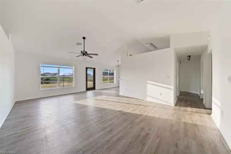 House For Sale , 18410, Pine Nut Court, Lehigh Acres, Florida