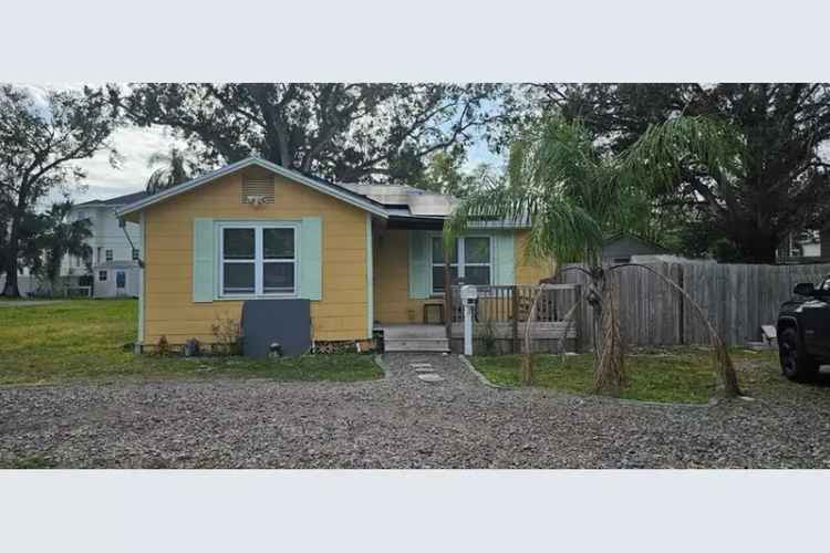 8525 sq ft Lot for Redevelopment Near Mangrove Bay Middle School
