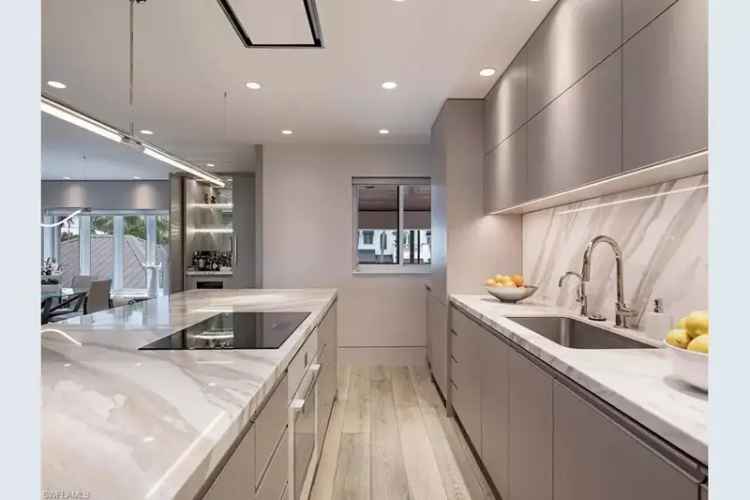 House For Sale , 295, 5th Avenue South, Naples, Florida