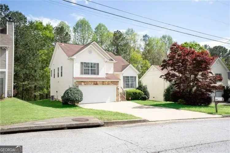 Beautifully Renovated Retreat near Amenities