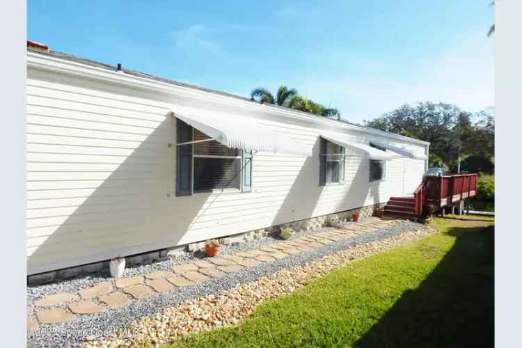 Mobile home For Sale , 3016, Indian River Drive Northeast, Palm Bay, Florida