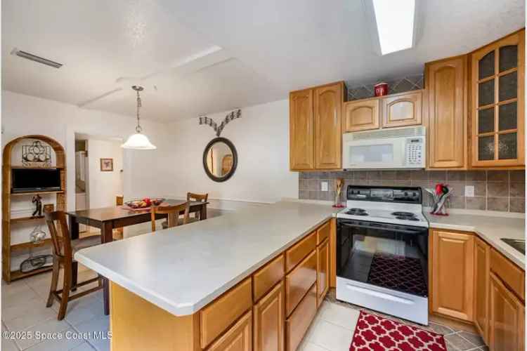 House For Sale , 1616, Vista Oaks Circle Northeast, Palm Bay, Florida