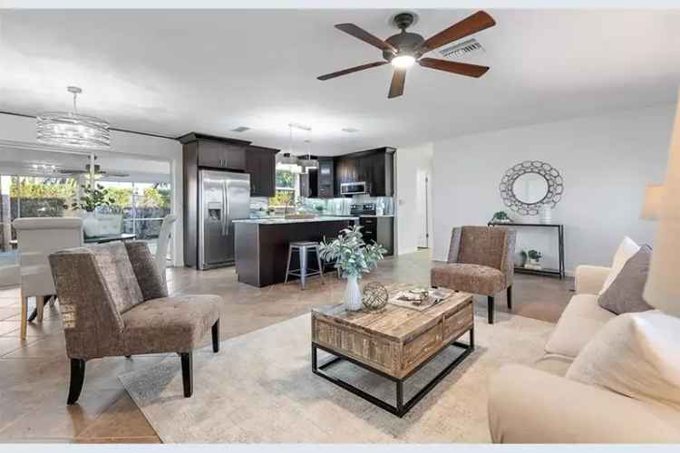 Modern Paradise Pool Home in St Petersburg - 4BR 2BA