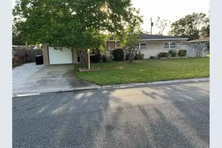 House For Sale , 7076, 17th Street North, Saint Petersburg, Florida