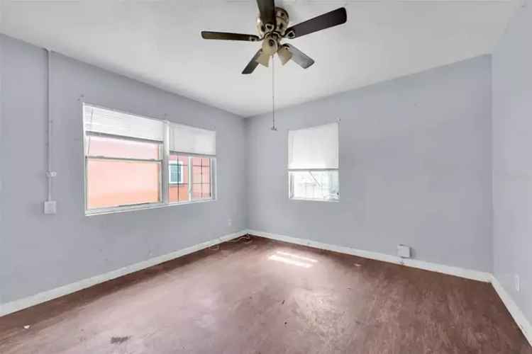 Downtown St Pete Duplex Investment - Two 11 Units - No Flood Insurance