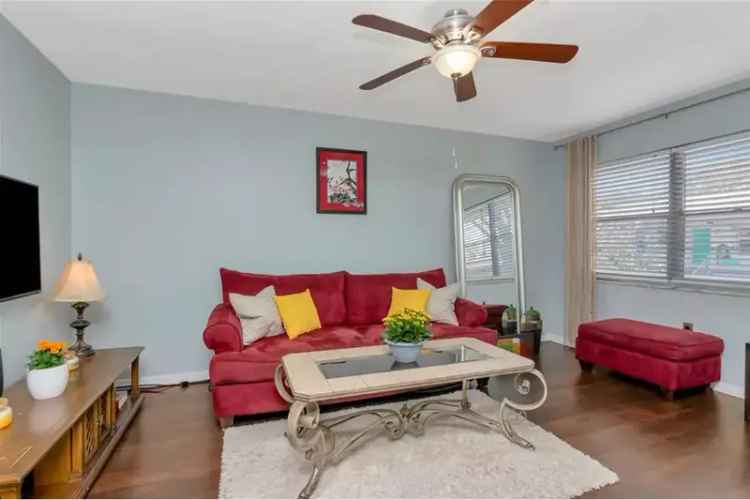 Updated 1-Bed Condo in 55+ Community Near Downtown St Petersburg