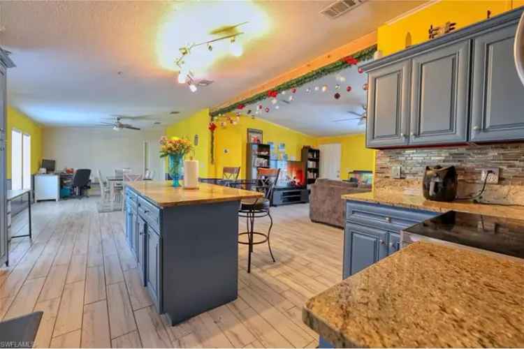 Mobile home For Sale , 162, Jeepers Drive, East Naples, Florida