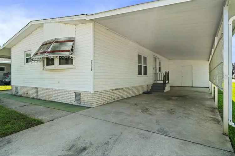 2 Bedroom 2 Bathroom Double Wide Mobile Home in Teka Village 55 Community