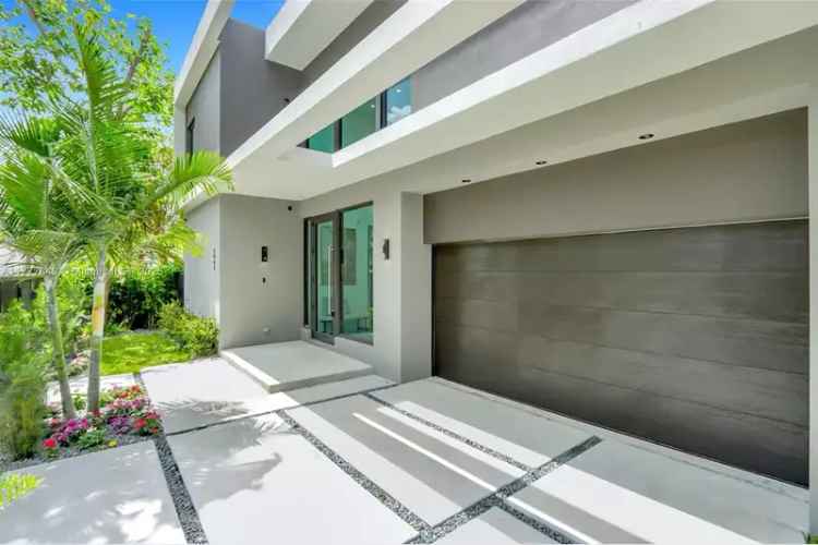 House For Sale , 2942, Center Street, Miami, Florida