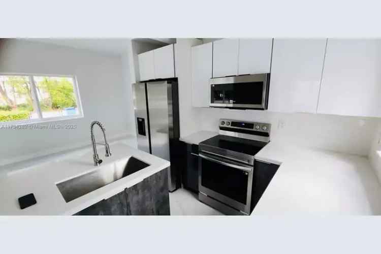 House For Sale , 1380, Northwest 39th Street, Miami, Florida