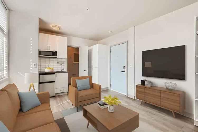 Wallingford Studios Apartments: Flats & Lofts with City Views