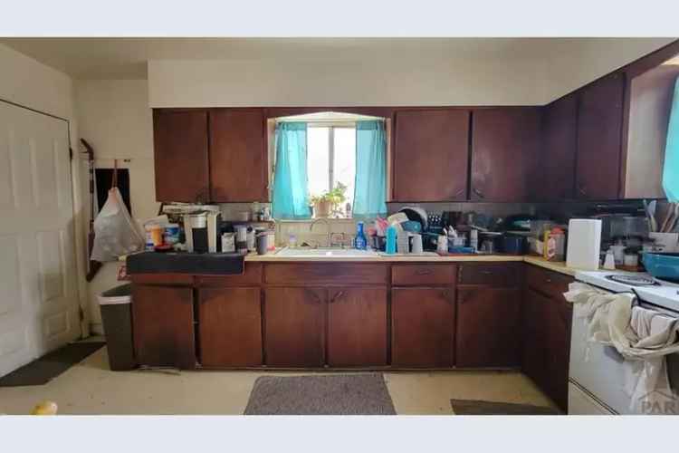 Good Sized Home Near State Fair Grounds