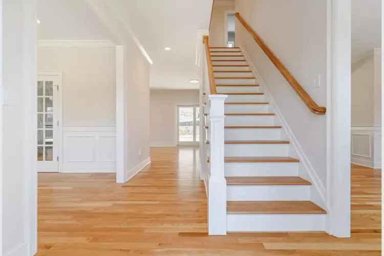 House For Sale , 19, Ives Court, Ridgefield, Connecticut