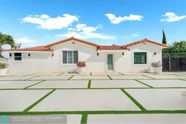 House For Sale , 22121, Southwest 124th Avenue, Goulds, Florida