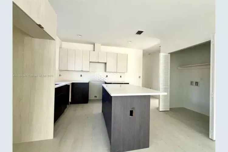 House For Sale , 6820, Northwest 6th Court, Miami, Florida
