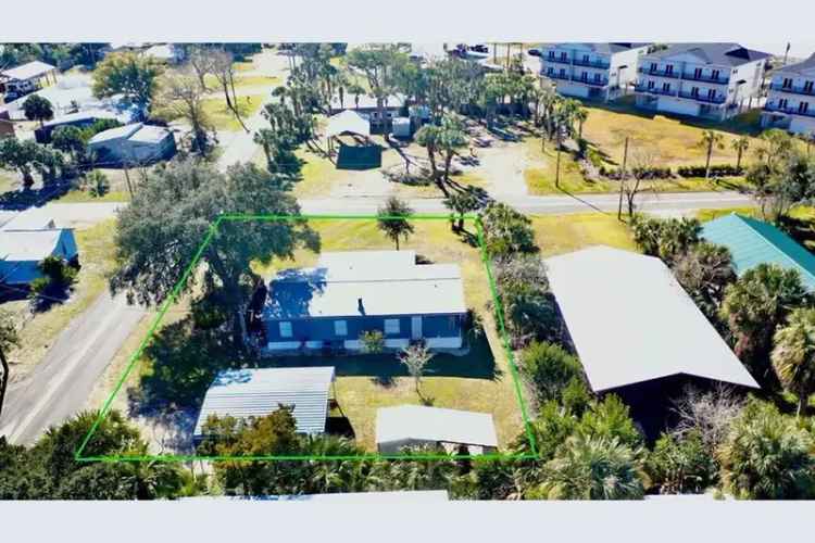 Adorable 3 Bed 2 Bath Home Near St Joe Bay - Fully Furnished