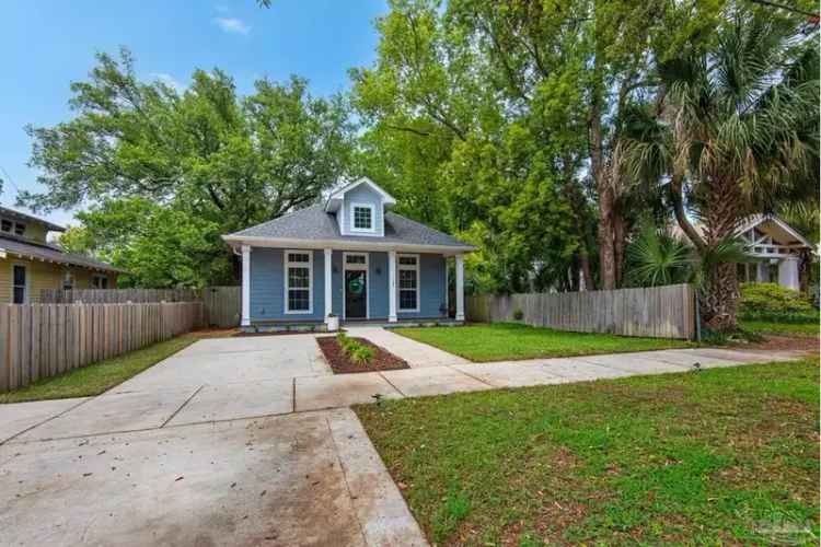 Pensacola Home Near Publix, Top Schools, and Beaches