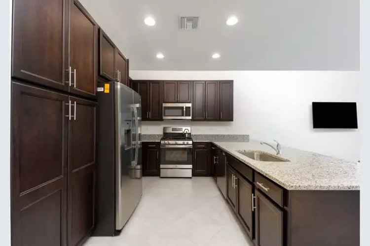 Sandpiper Model in Valencia Grove 55+ Community - Move in Ready