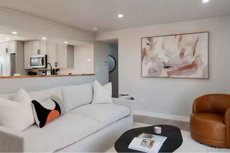 House For Sale , 1020, Stuart Street, Denver, Colorado