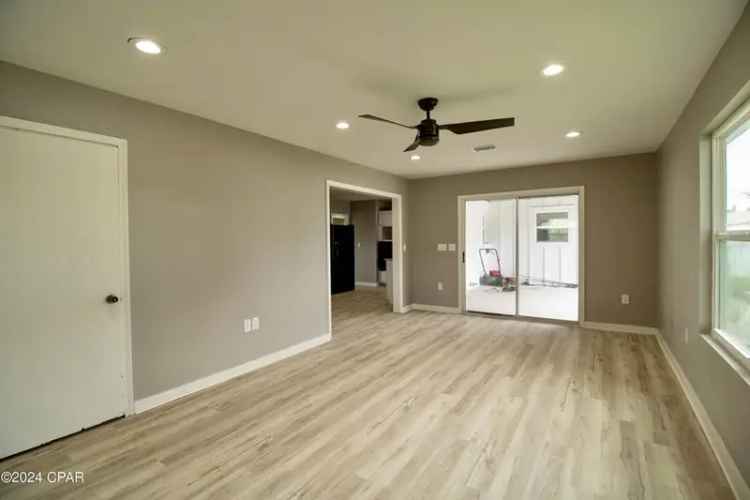 House For Sale , 926, Green Tree Road, Springfield, Florida
