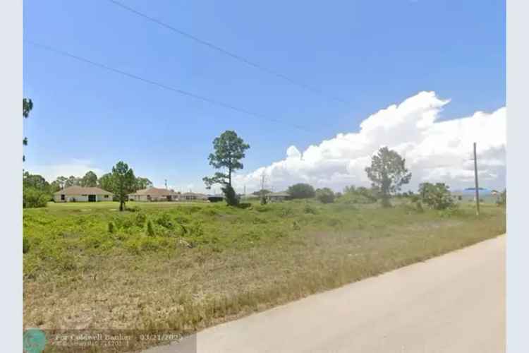 Lehigh Acres Lot: Build Your Dream Home or Invest