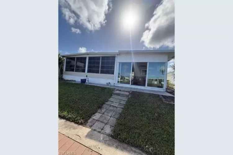 Mobile home For Sale , 5517, Sir Walter Way, North Fort Myers, Florida