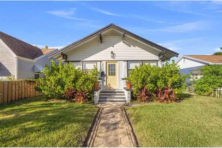 Historic Kenwood Bungalow Charm Meets Modern Amenities